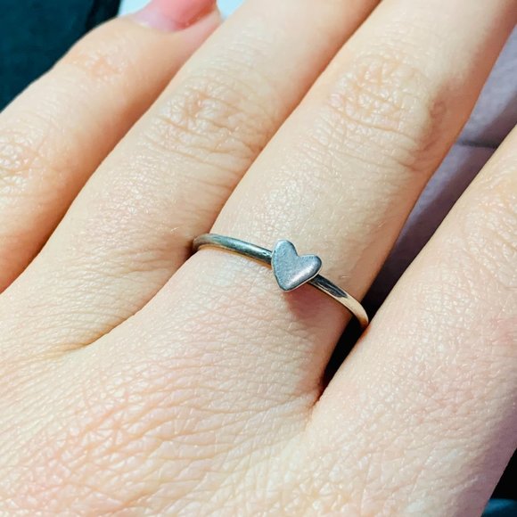 Dainty 925 Sterling Silver Heart Promise Ring - Picture 3 of 3